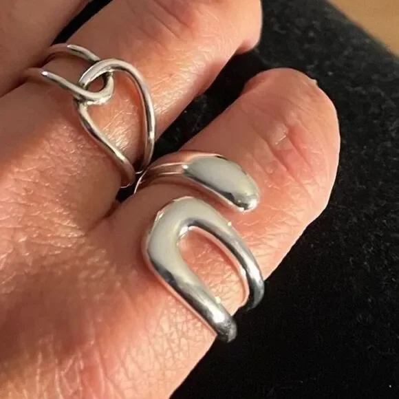 The Whitney Silver 925 adjustable modern statement ring - Picture 11 of 12